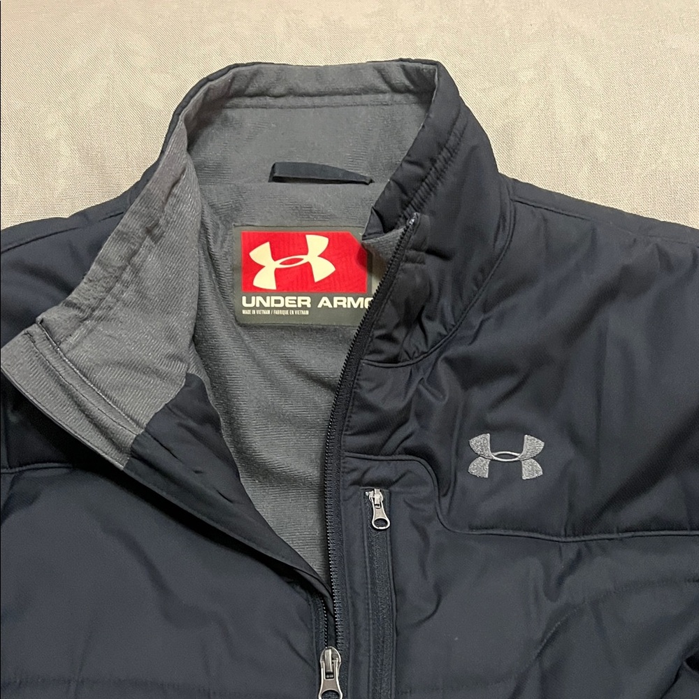 Under Armour Black Puffer Jacket Men’s Large Full Zip Quilted Athletic Coat - Picture 3 of 7